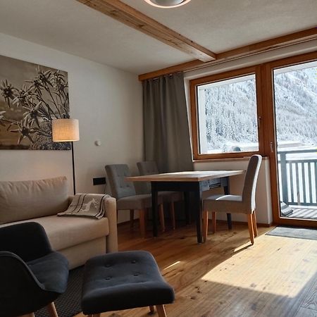 Haus Larcher Appartment St. Leonhard im Pitztal Zewnętrze zdjęcie