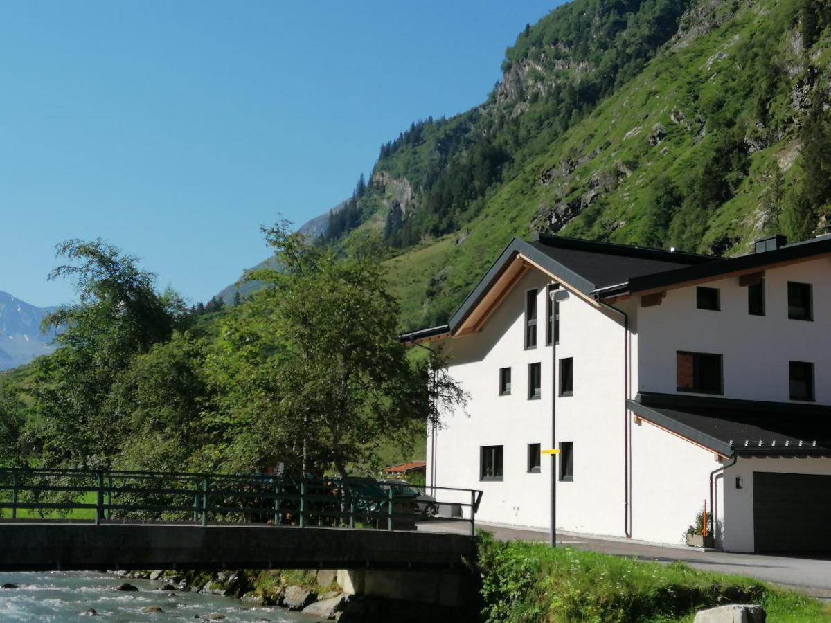 Haus Larcher Appartment St. Leonhard im Pitztal Zewnętrze zdjęcie