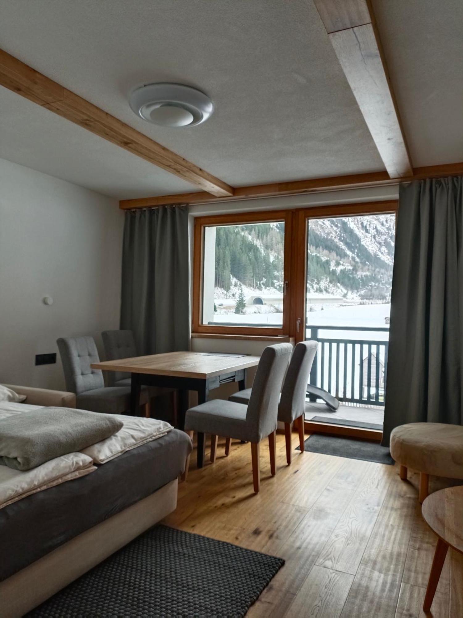 Haus Larcher Appartment St. Leonhard im Pitztal Zewnętrze zdjęcie